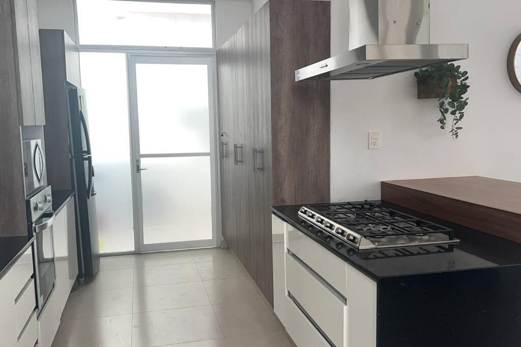 הוילה טמיסקו Residencia Corinto La Cima Frac Burgos Bugambilias מראה חיצוני תמונה